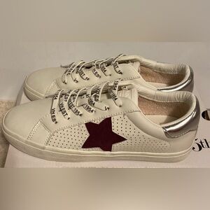 Vintage Havana DINA white  low cut  shoes size 9